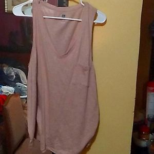 BRAND NEW PEACH TOP XL